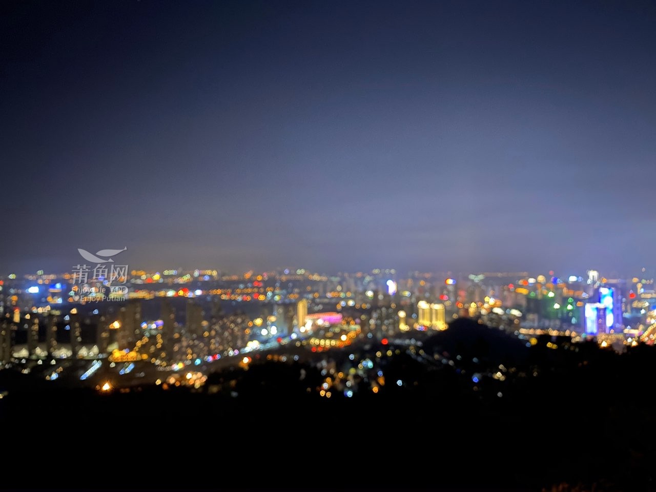 天马山夜景