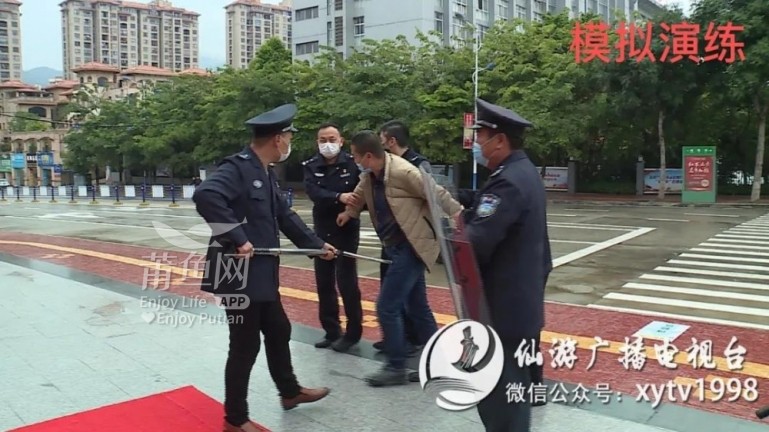 昨天,仙游一中开展疫情防控演练,发布了具体的开学安排