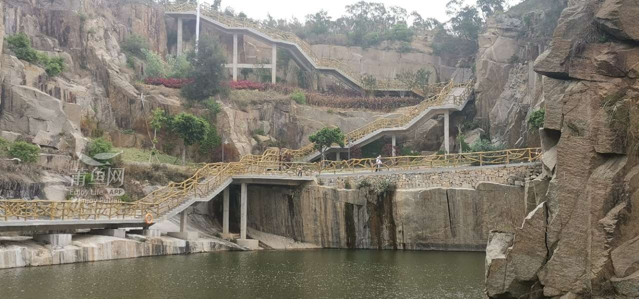 石狮宝盖山风景区姑嫂塔